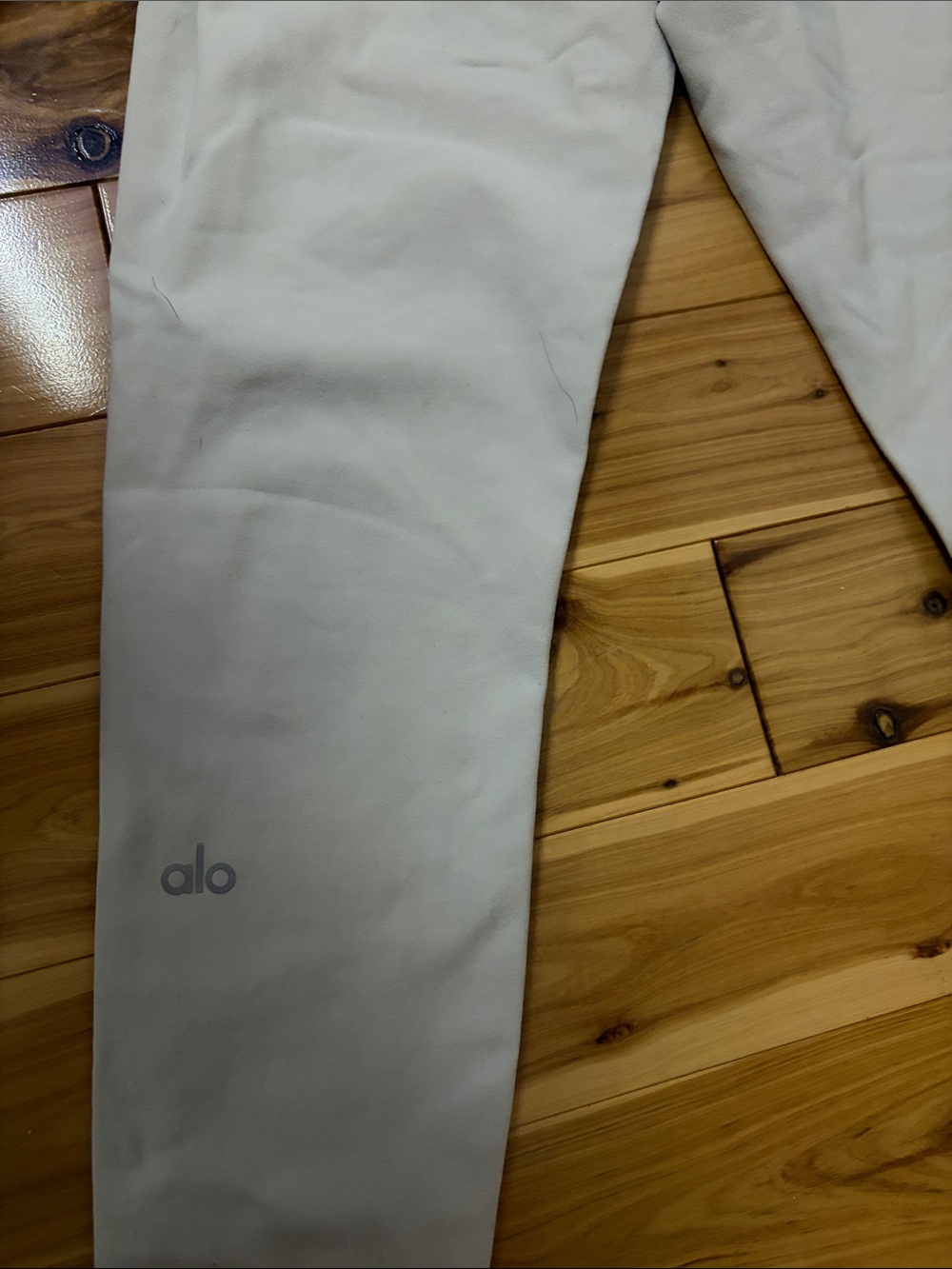 ALO Yoga High-Rise Cream Leggings
